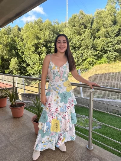vestido-comprido-com-folhos