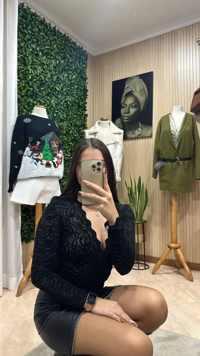 top-aveludado-em-renda
