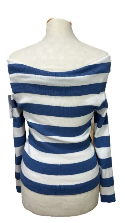 camisola-s-ombros-as-riscas