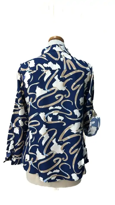 blusa-com-estampado-azul-marinho