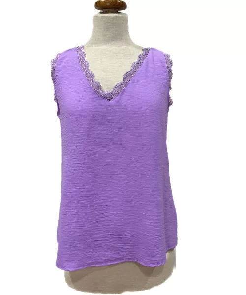 blusa-basica-com-folho-renda