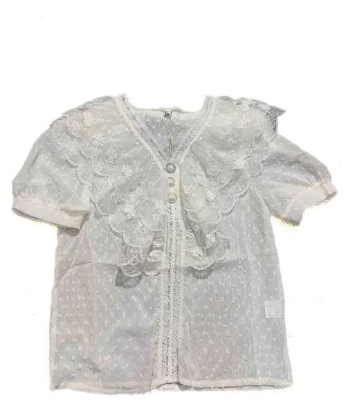 camisa-branca-de-renda-com-folhos