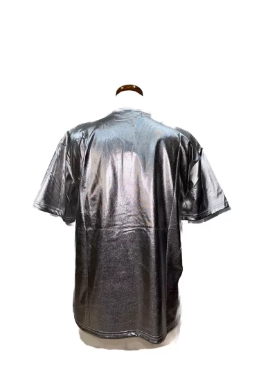 t-shirt-prateada
