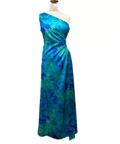 vestido-comprido-com-abertura-lateral